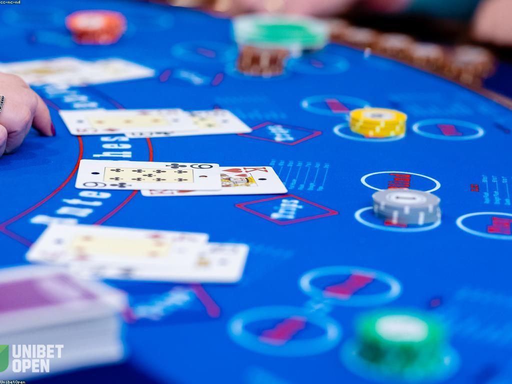 ល្បែងល្បីនៅកាស៊ីណូ ONLINE